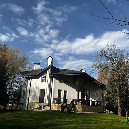 Vila Carpathia Bran  Exterior foto
