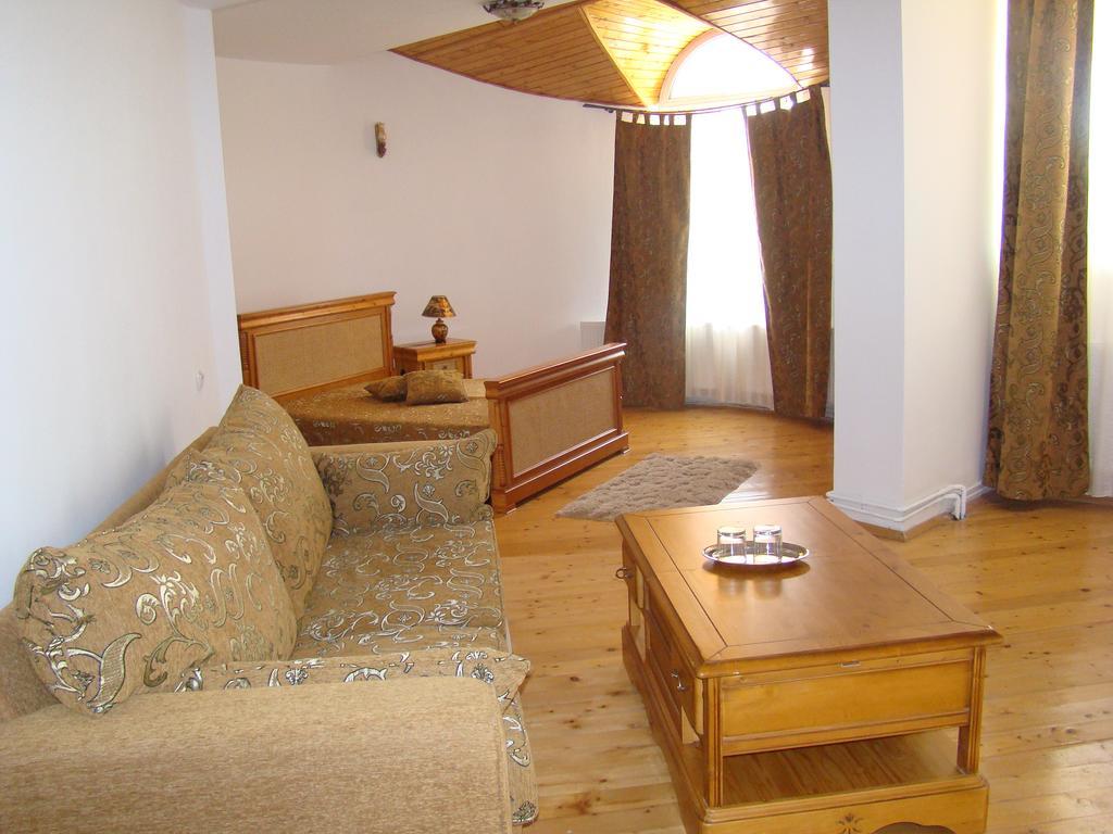 Vila Carpathia Bran  Exterior foto
